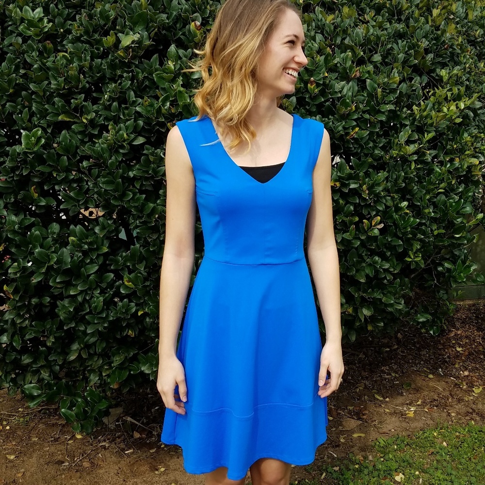 CYNTHIA ROWLEY Blue Fit & Flare Knee Length Sleeveless V Neckline Dress Small